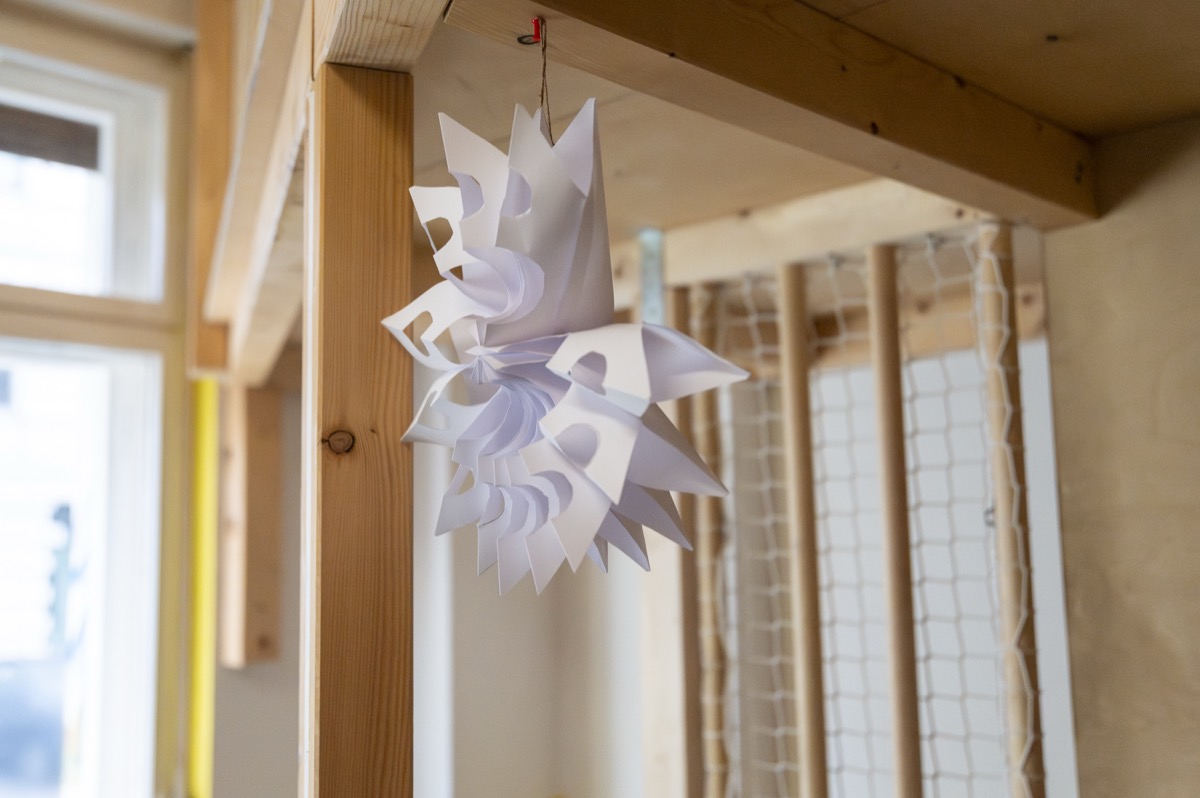 Papierstern-Lampe